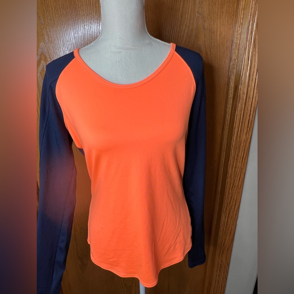 Athleta Running Wild Crew Medium - image 2